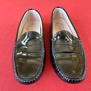 Tods Gommino driving shoes Black patent leather